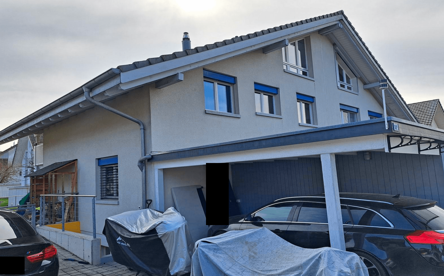 Property Inside Image perspectiv 1