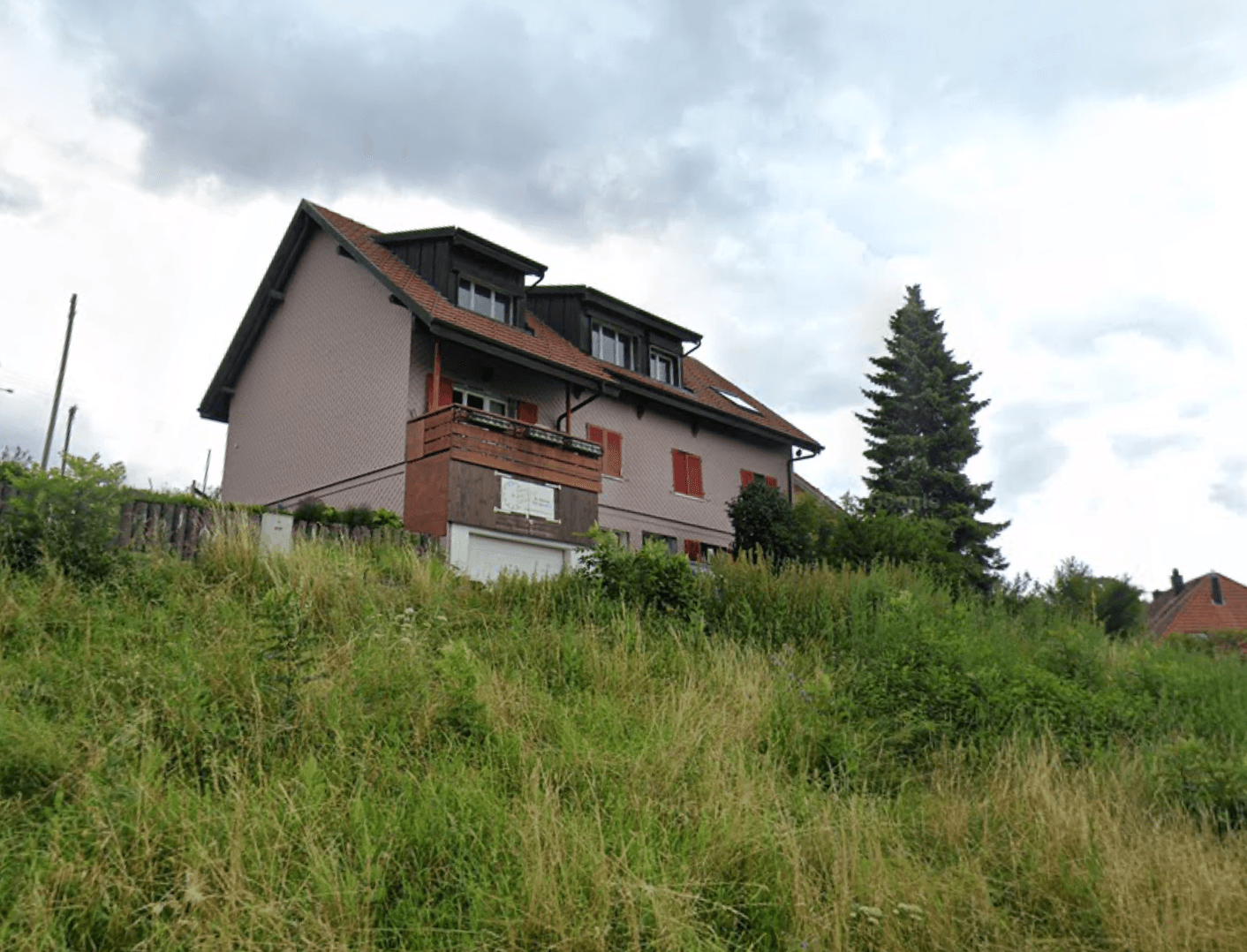 Property Inside Image perspectiv 1