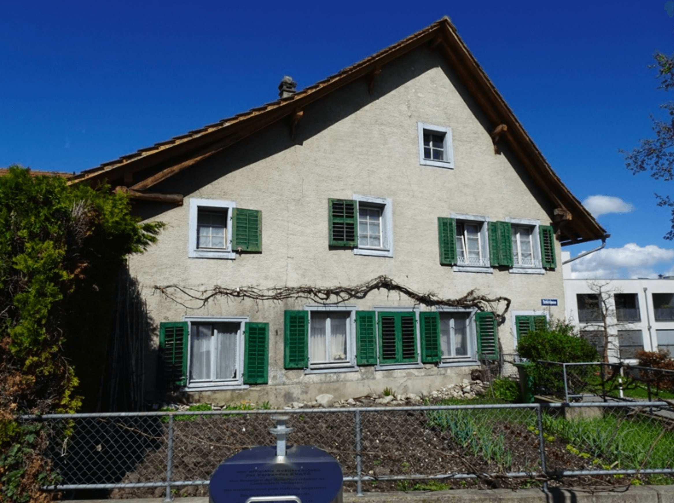 Property Inside Image perspectiv 1