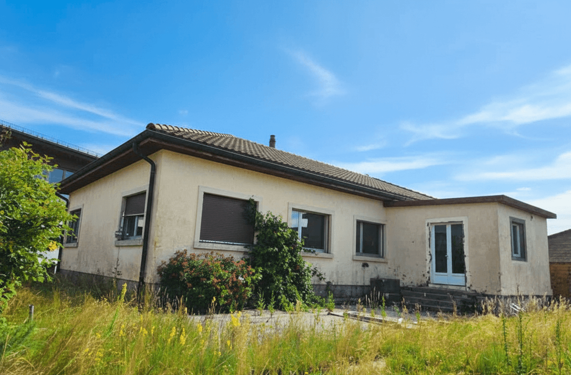 Property Outside Image