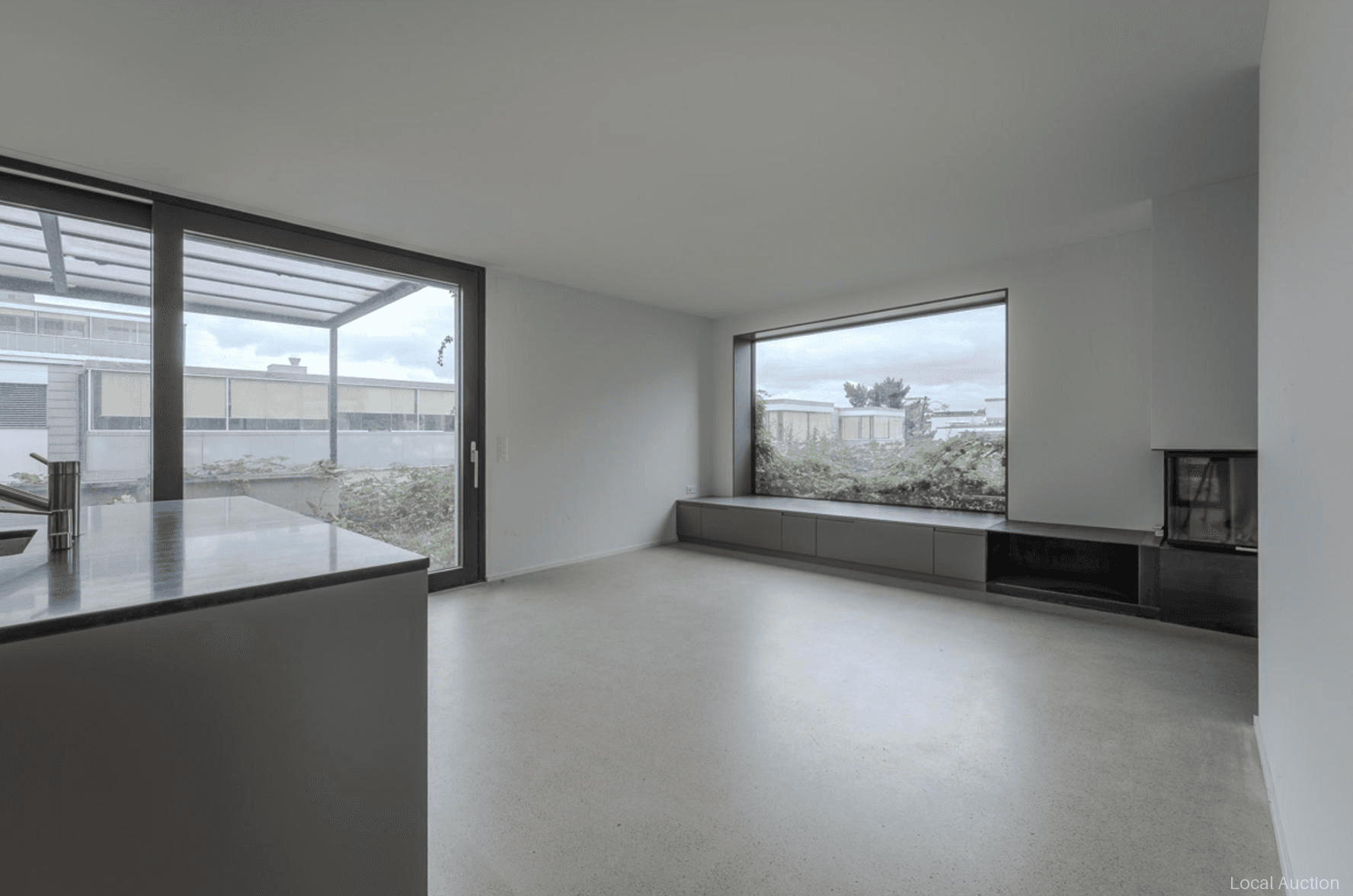 Property Inside Image perspectiv 3