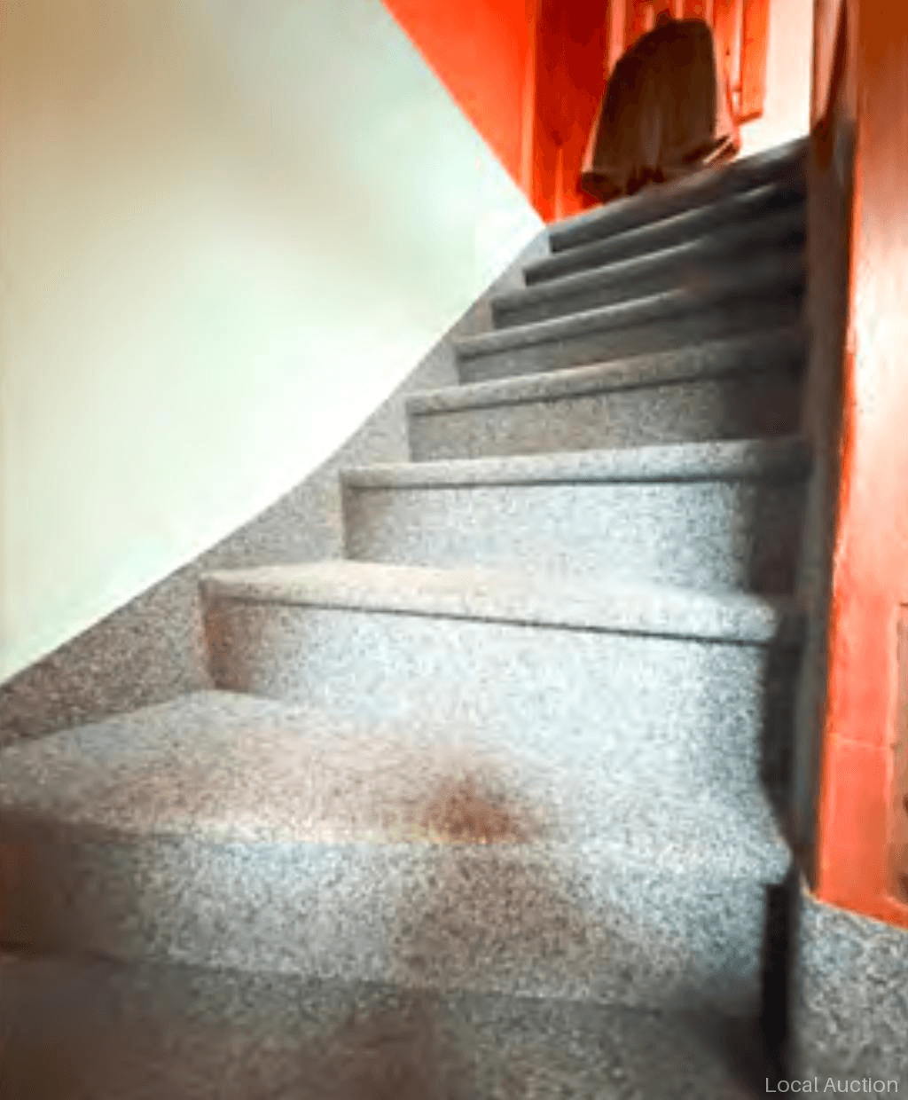 Property Inside Image perspectiv 4