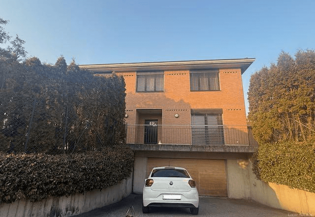 Property Outside Image