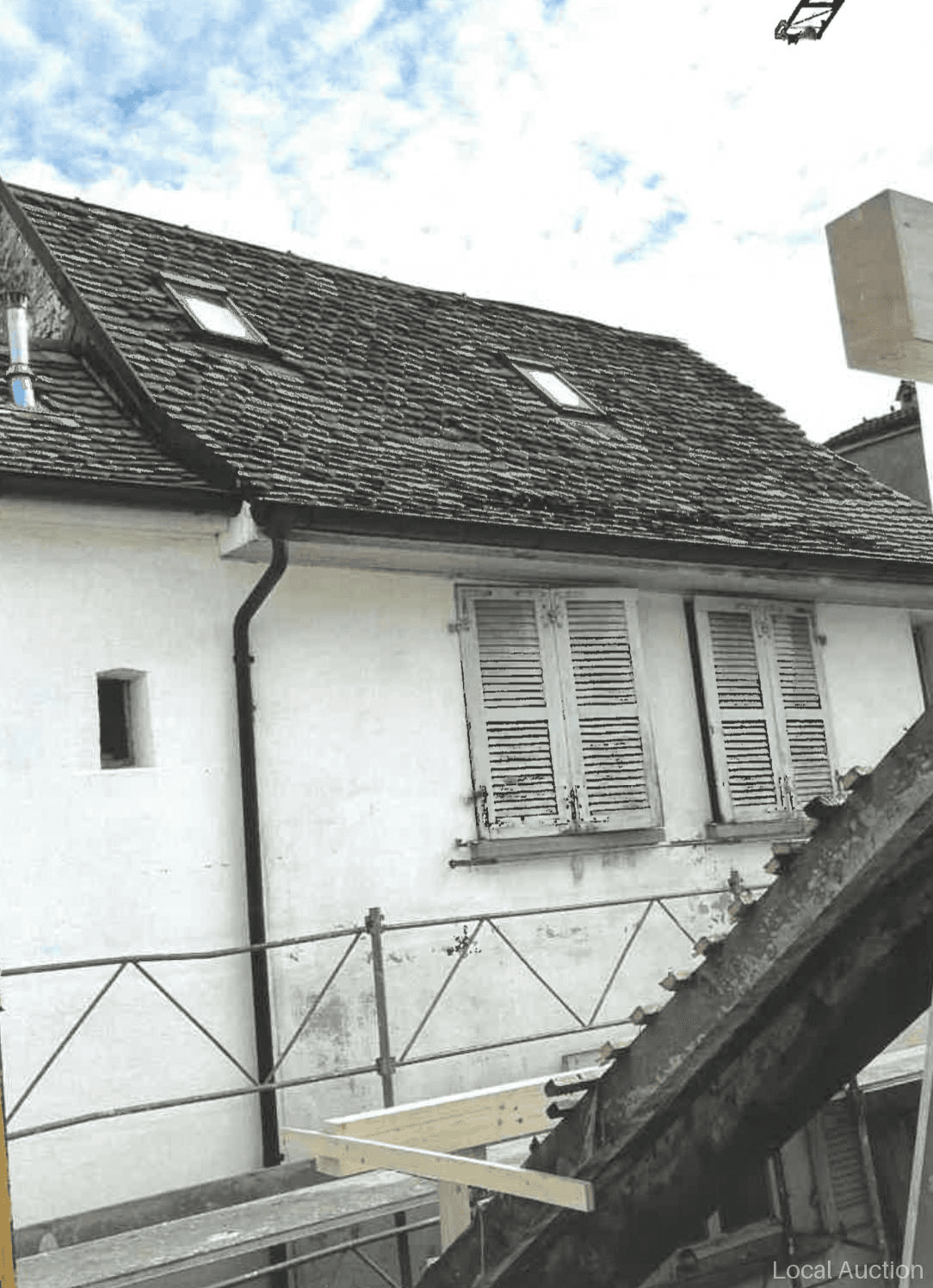 Property Inside Image perspectiv 3