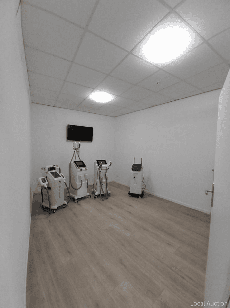 Property Inside Image perspectiv 3