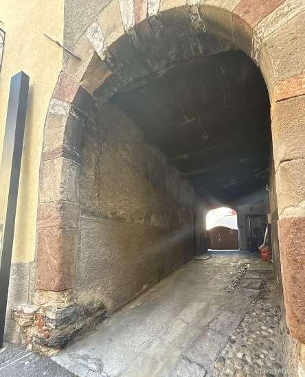 Property Inside Image perspectiv 1