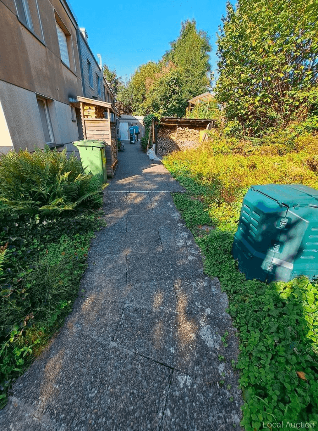 Property Inside Image perspectiv 2