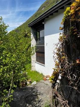 Property Inside Image perspectiv 2