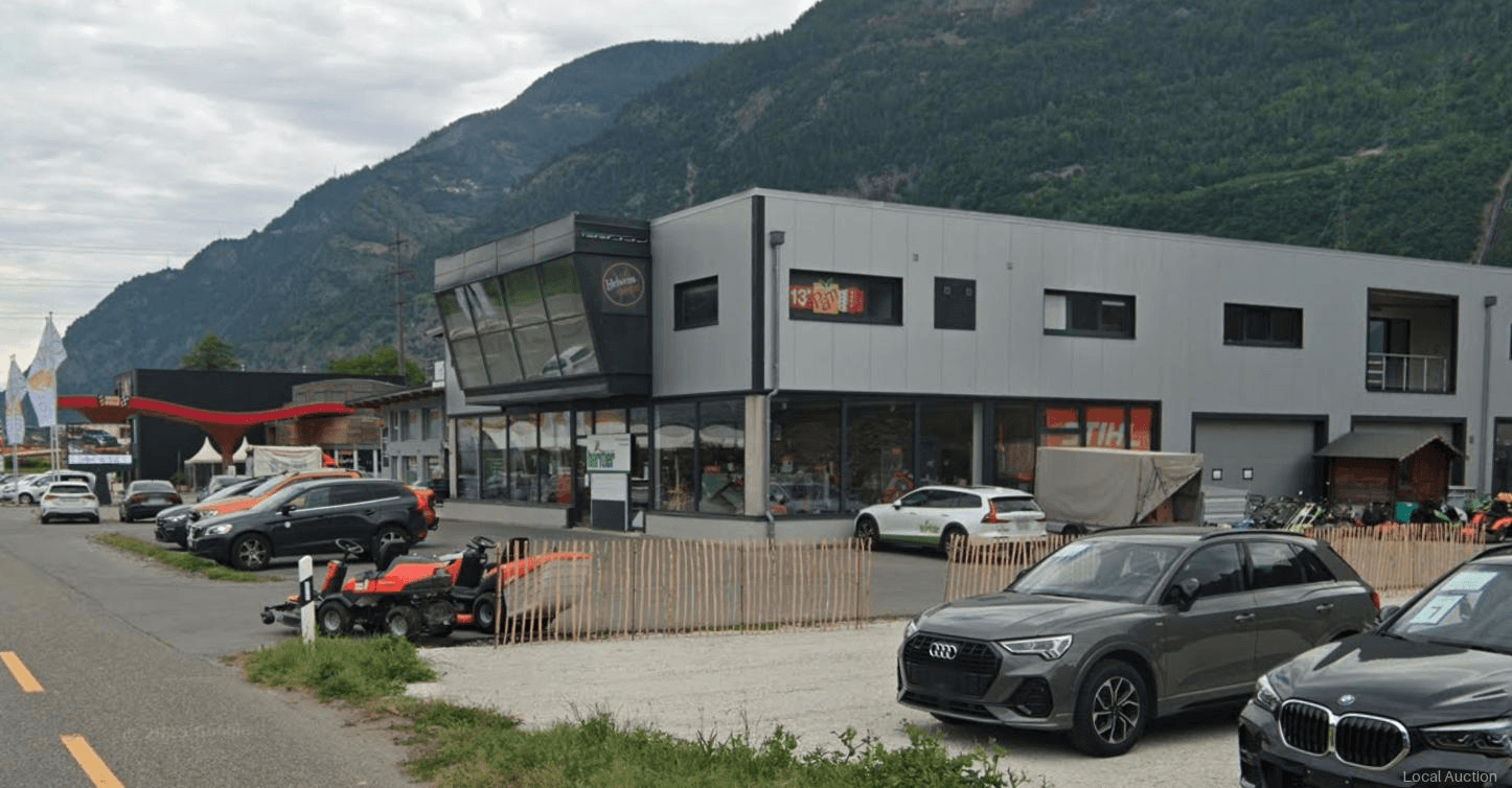 Property Inside Image perspectiv 2