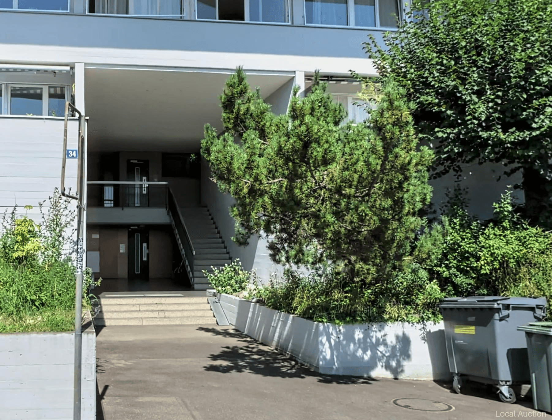 Property Inside Image perspectiv 2