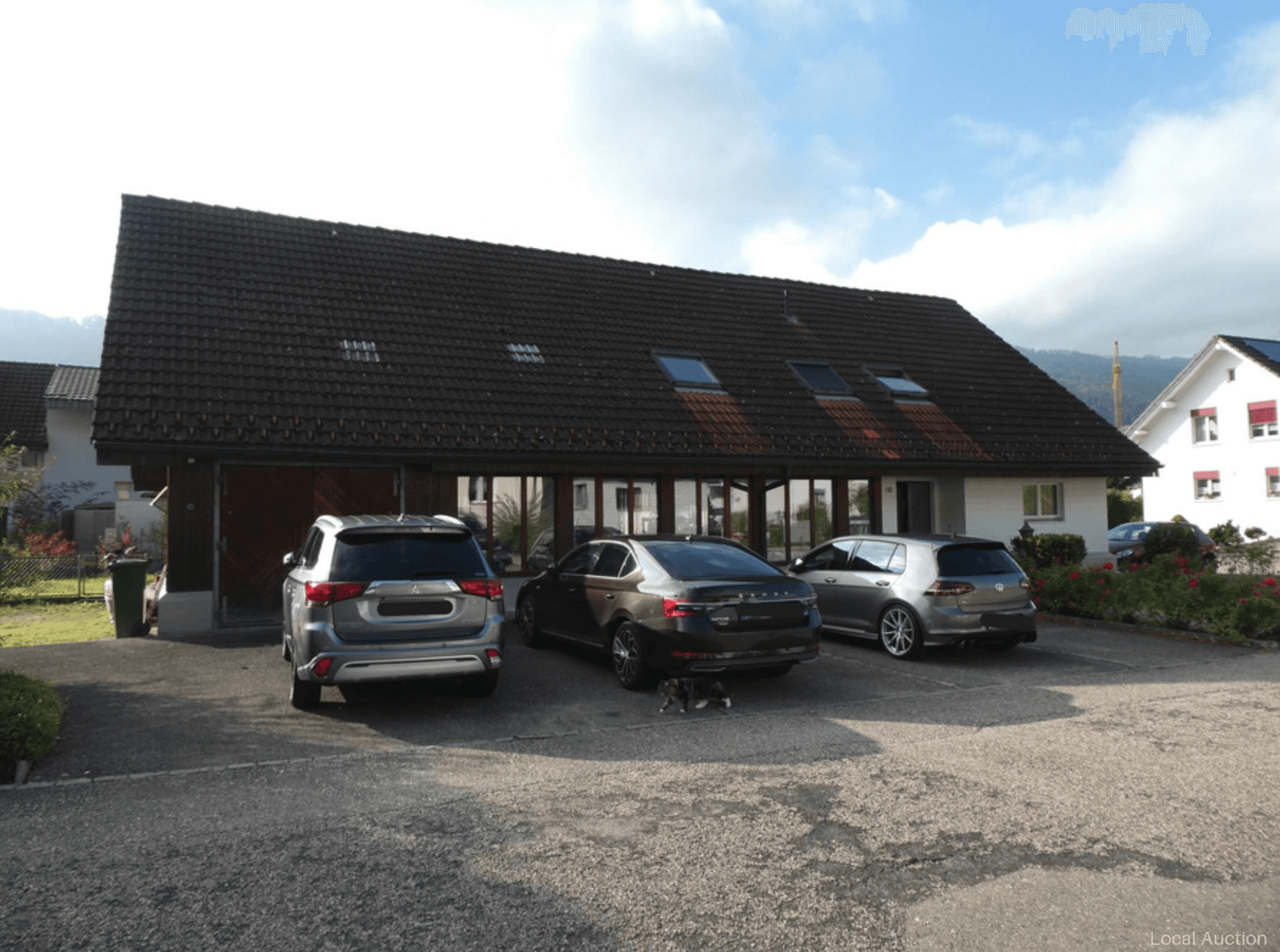 Property Inside Image perspectiv 1