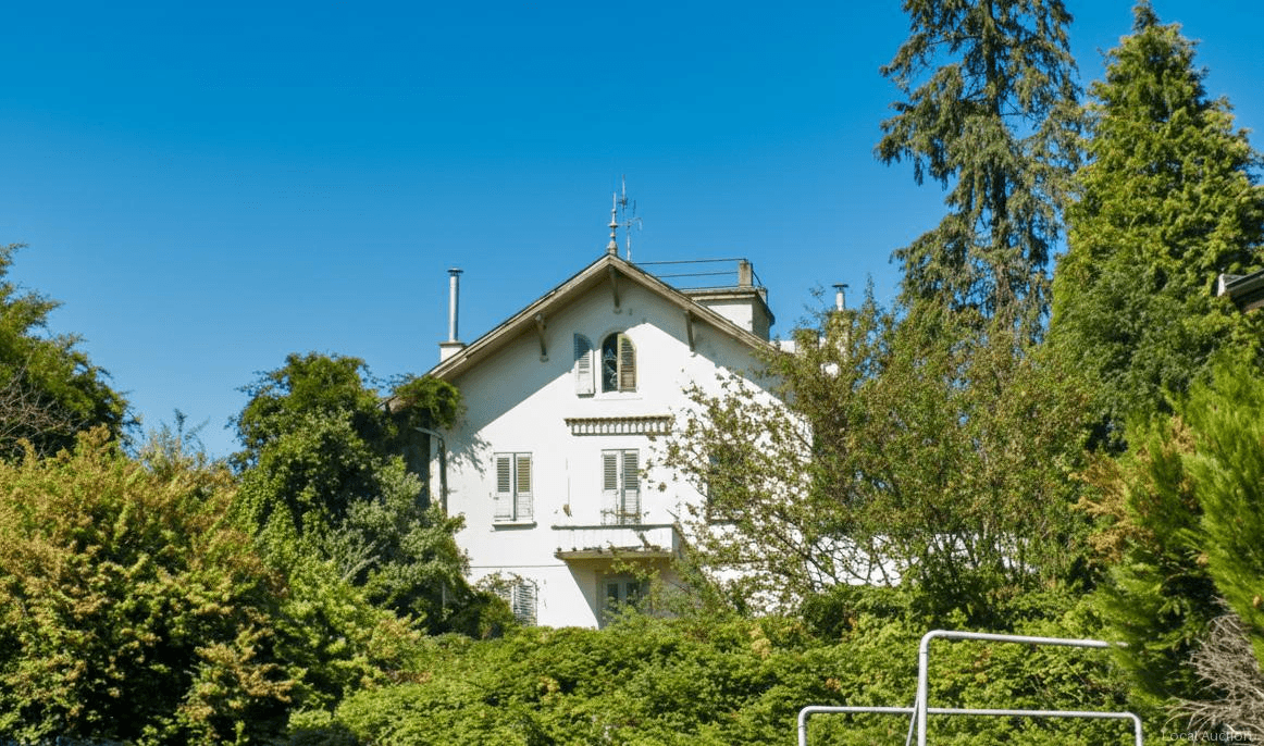 Property Inside Image perspectiv 1