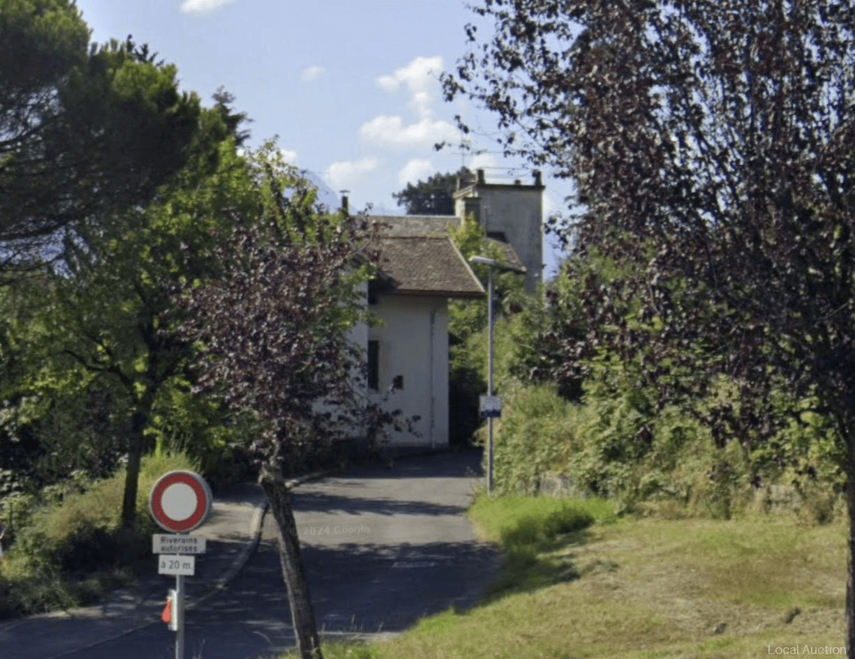 Property Inside Image perspectiv 3