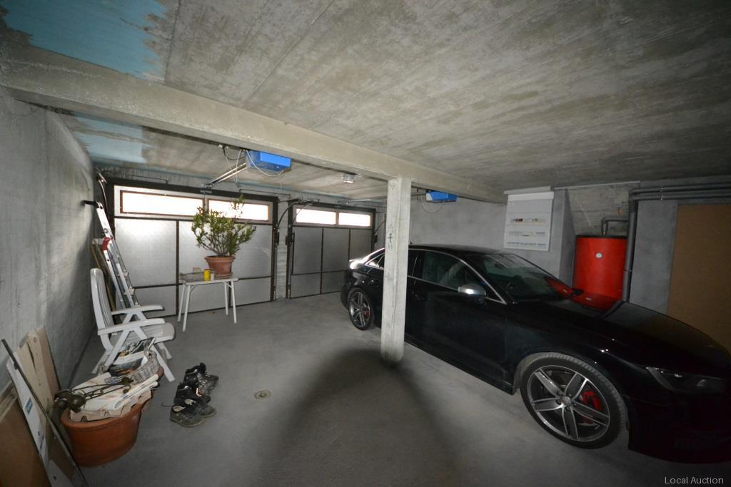 Property Inside Image perspectiv 4