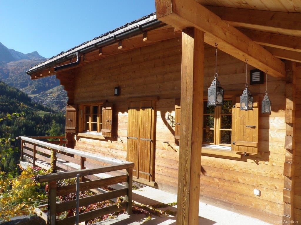 Property Inside Image perspectiv 1