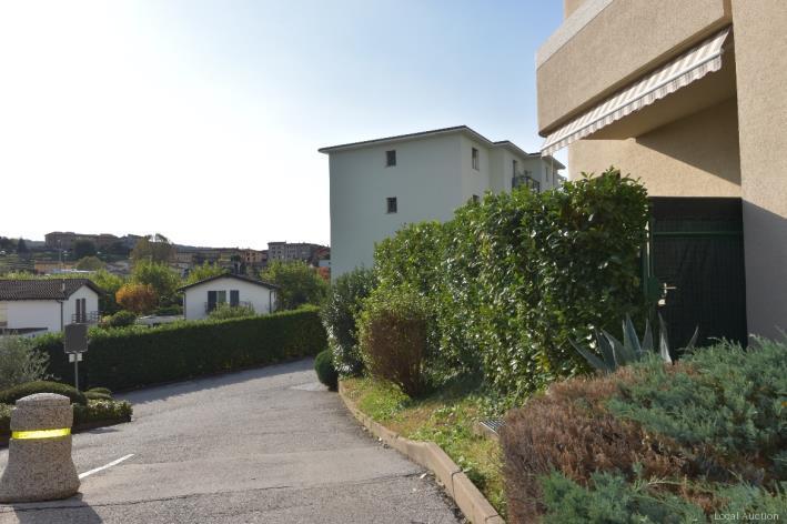 Property Inside Image perspectiv 4