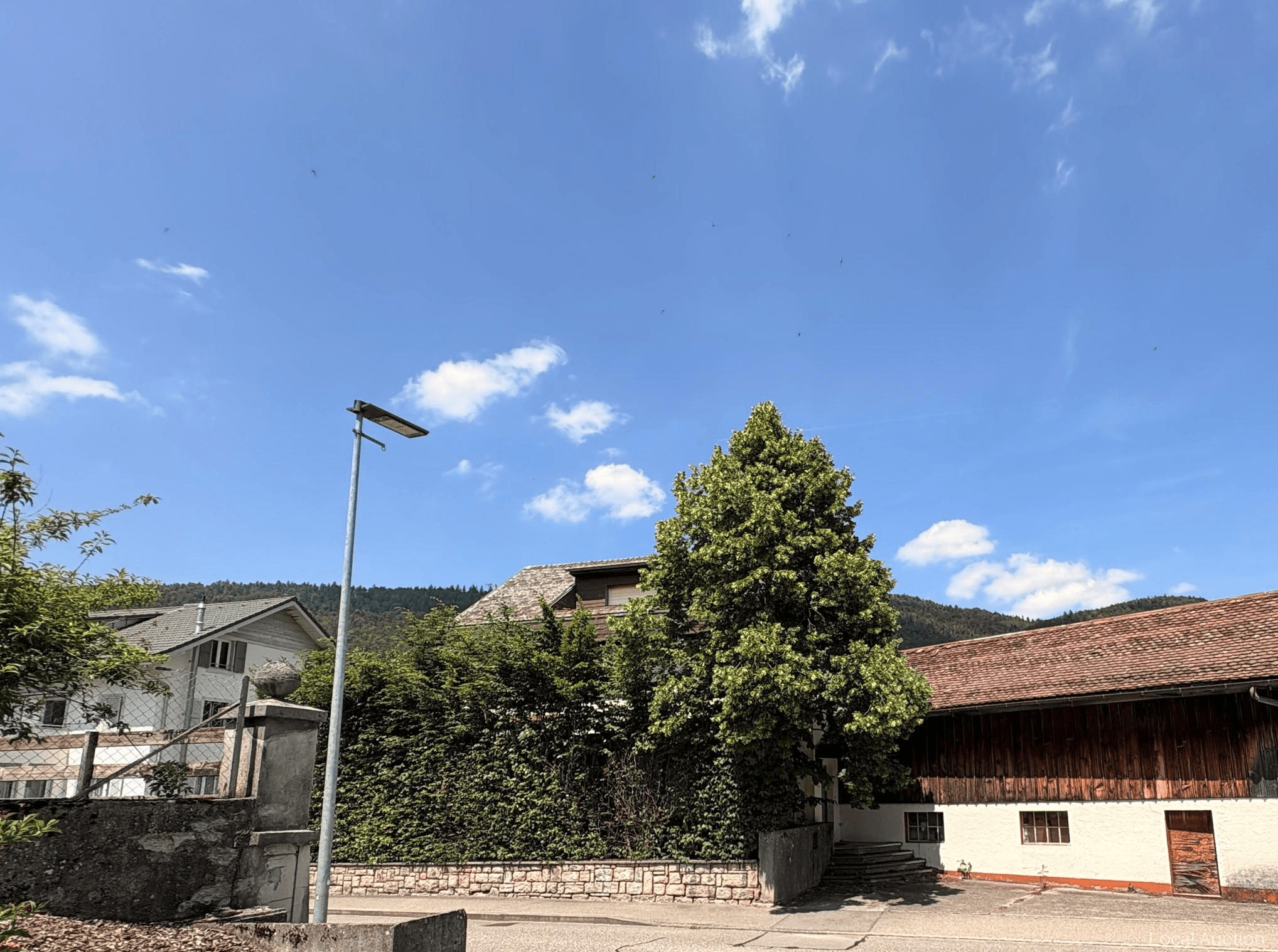 Property Inside Image perspectiv 3