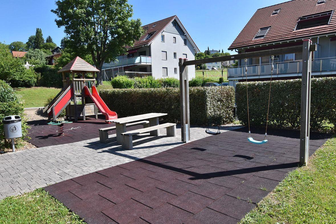 Property Inside Image perspectiv 4