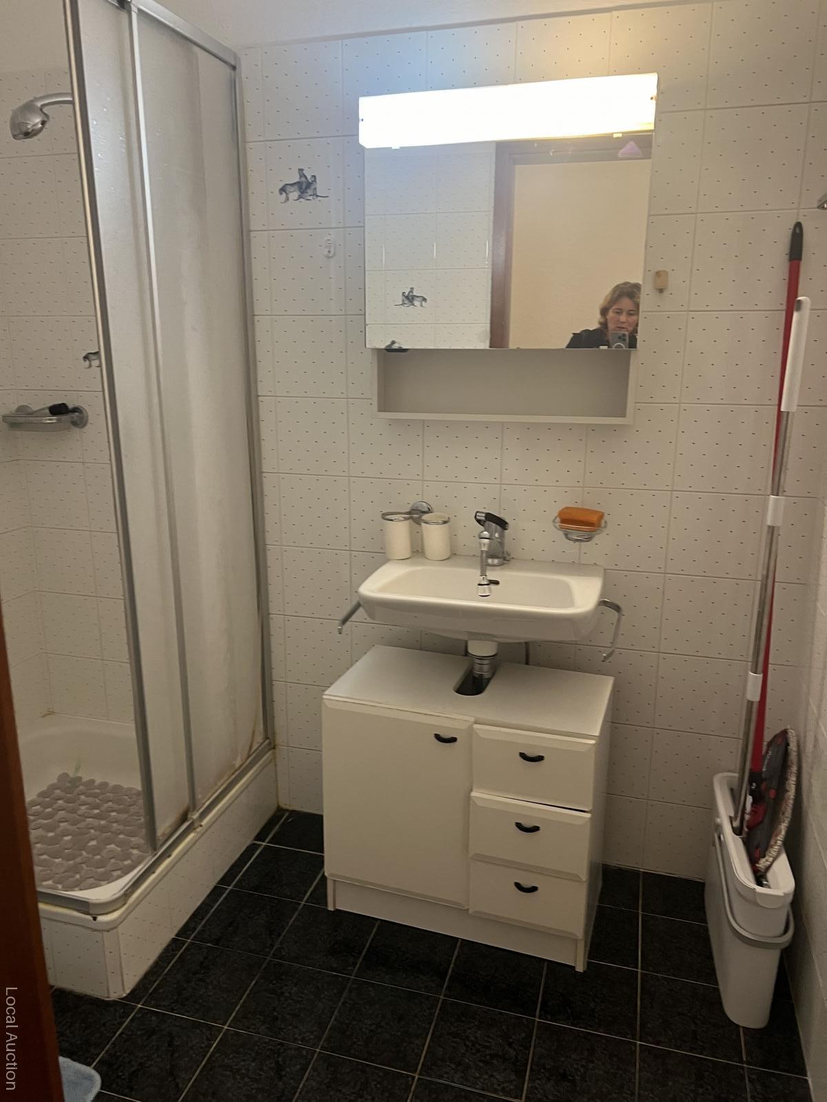 Property Inside Image perspectiv 2