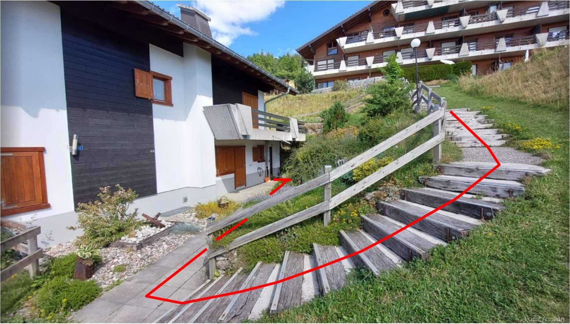 Property Inside Image perspectiv 1