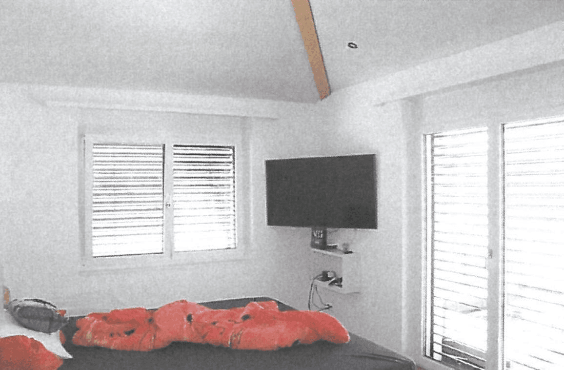 Property Inside Image perspectiv 3