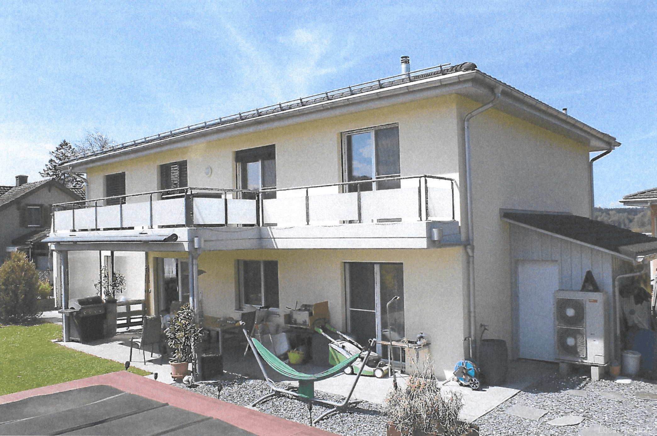 Property Inside Image perspectiv 1