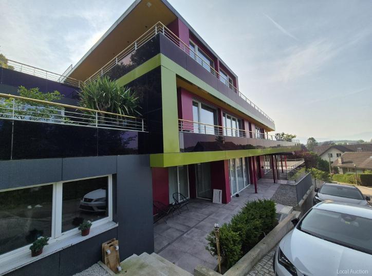 Property Inside Image perspectiv 1