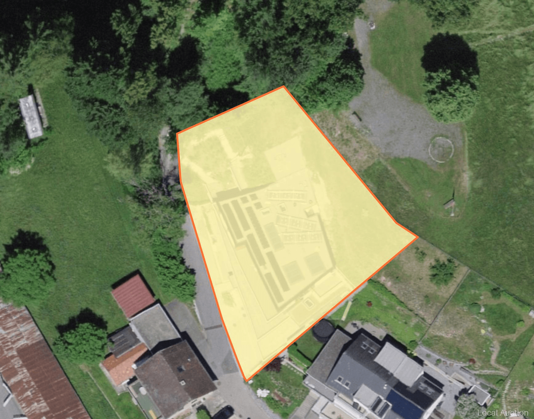 Property Inside Image perspectiv 3