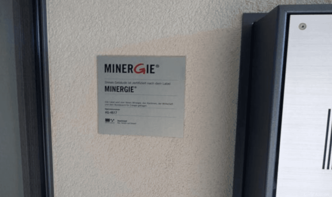 Property Inside Image perspectiv 4