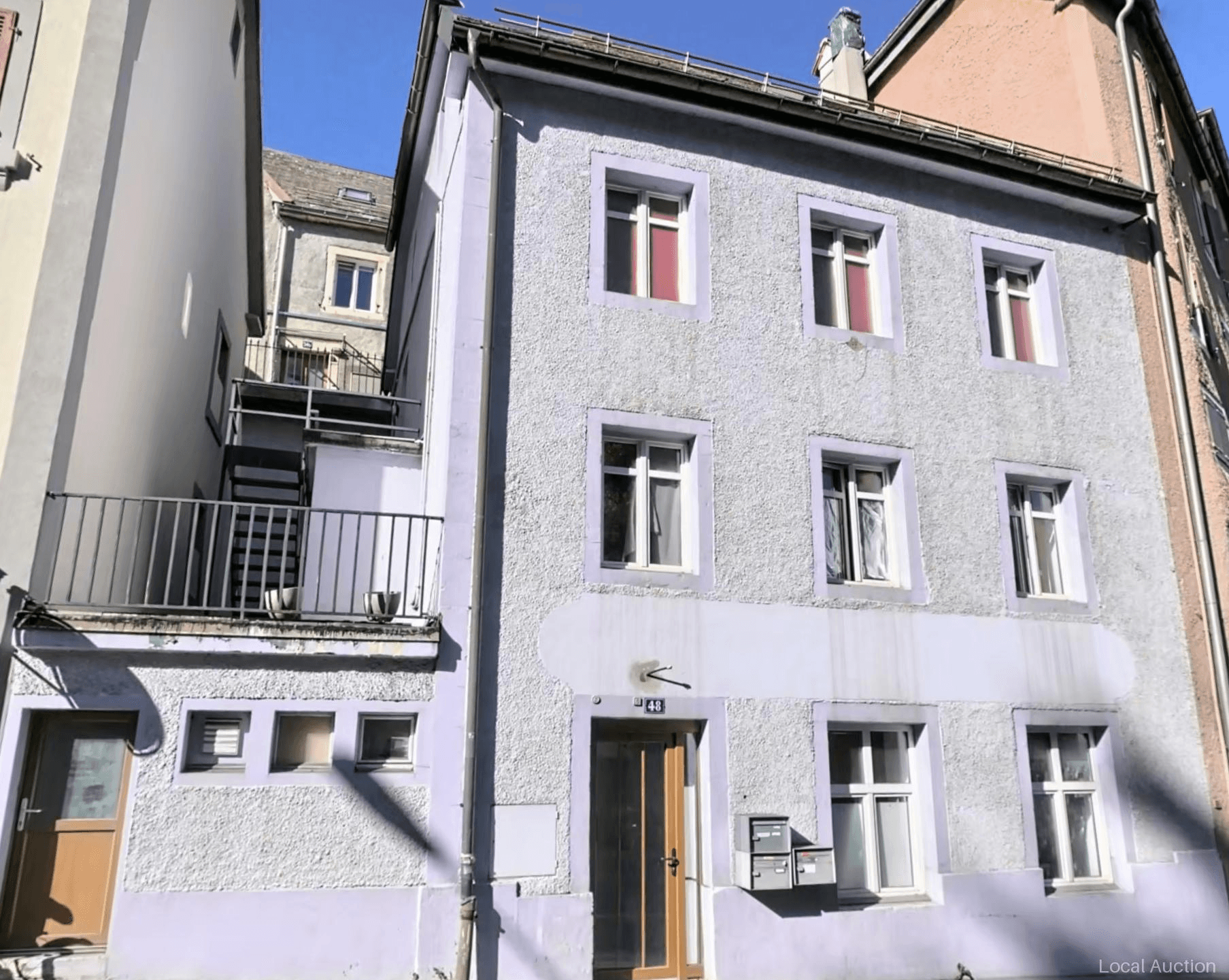 Property Inside Image perspectiv 2