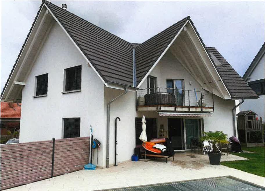 Property Inside Image perspectiv 1