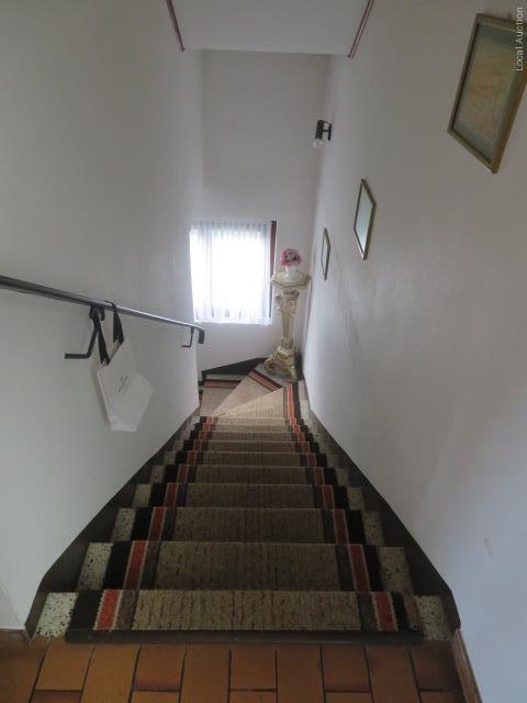 Property Inside Image perspectiv 3