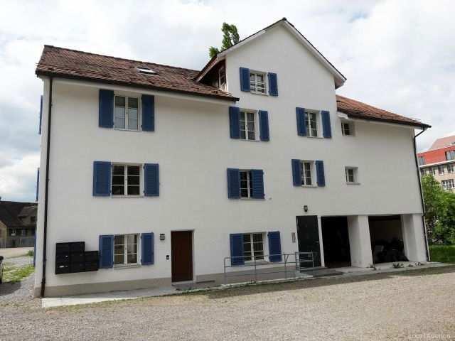 Property Inside Image perspectiv 1