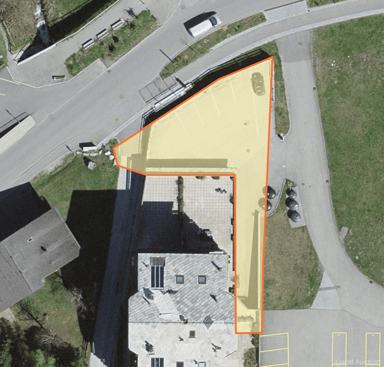 Property Inside Image perspectiv 3