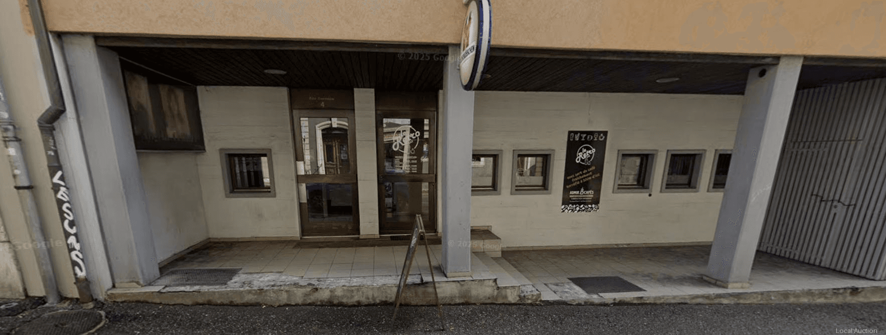 Property Inside Image perspectiv 2