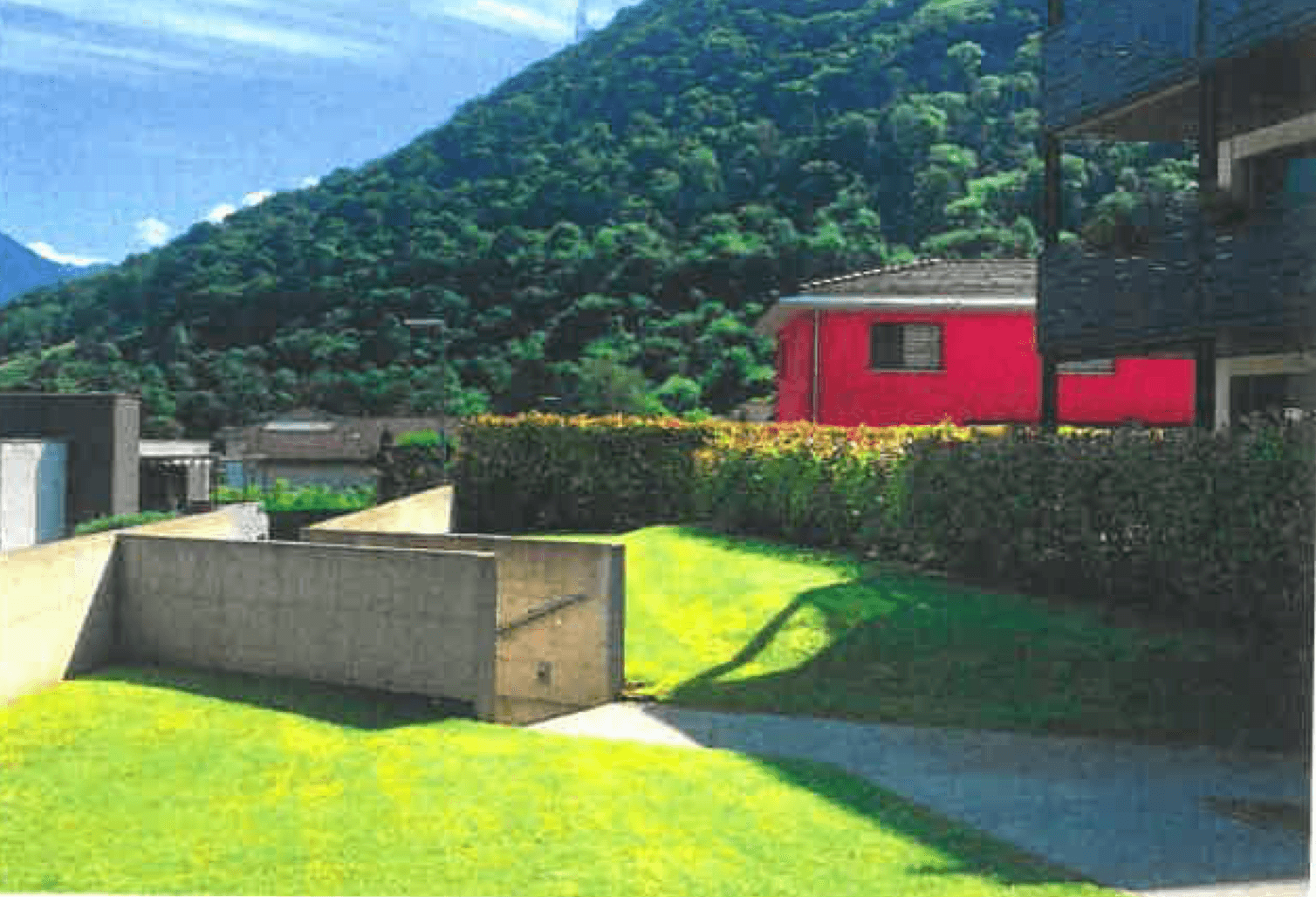 Property Inside Image perspectiv 4