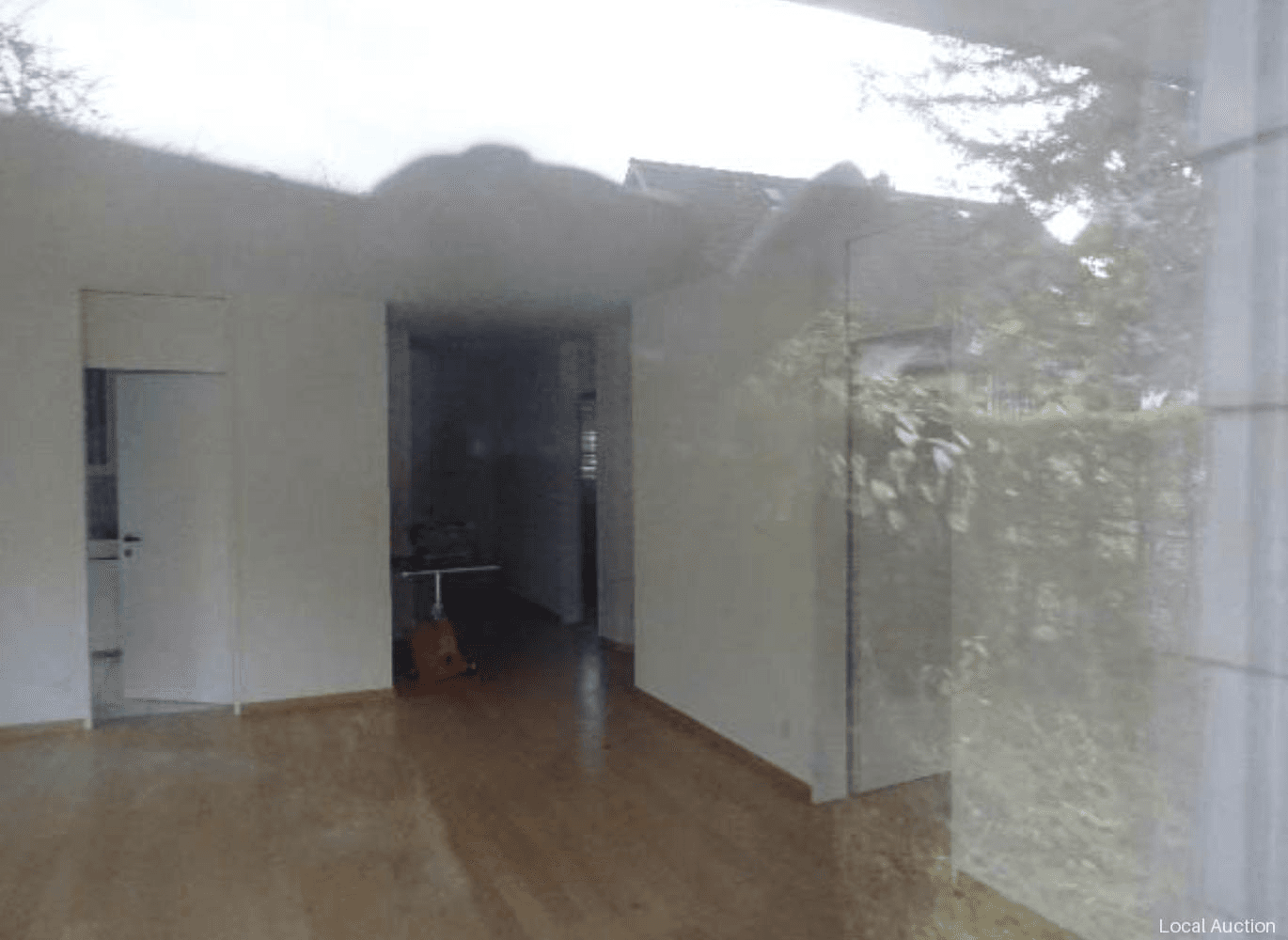 Property Inside Image perspectiv 3