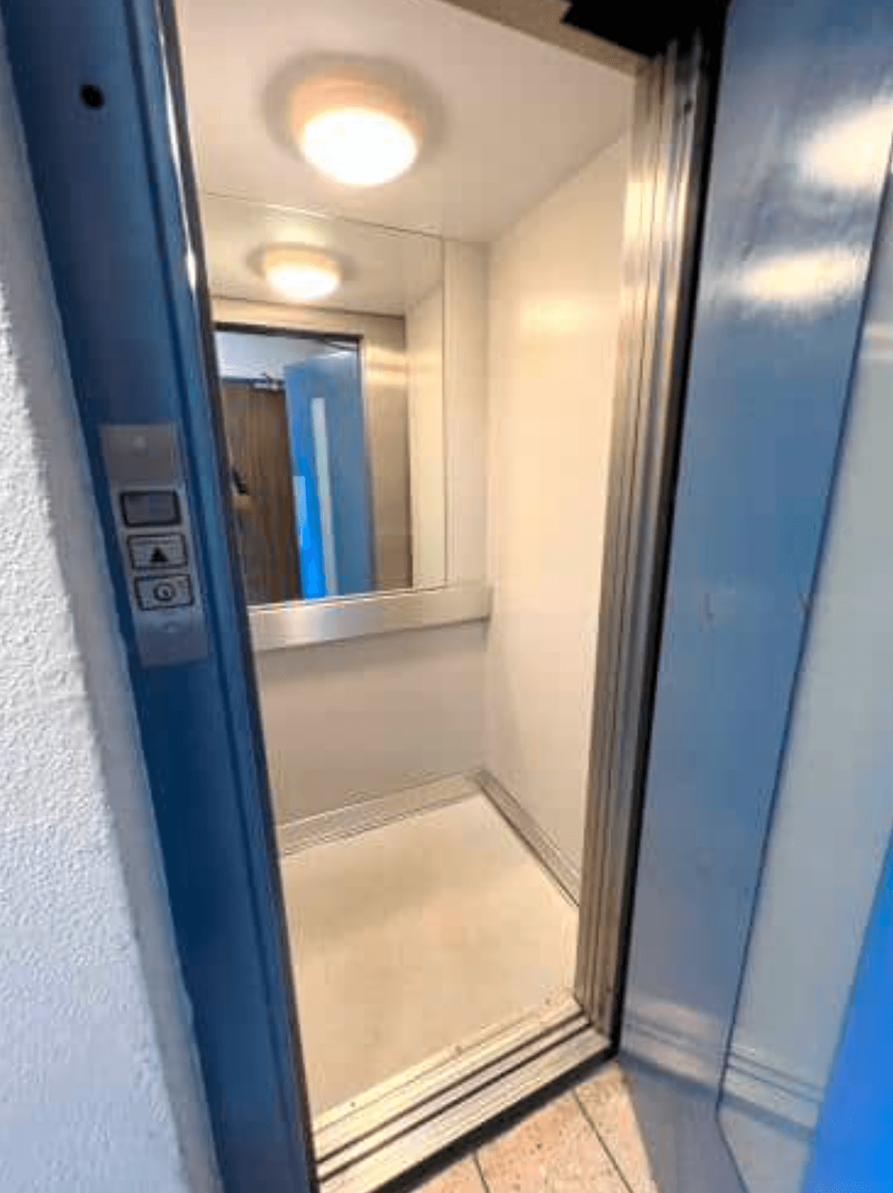 Property Inside Image perspectiv 4