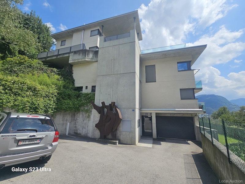 Property Inside Image perspectiv 1