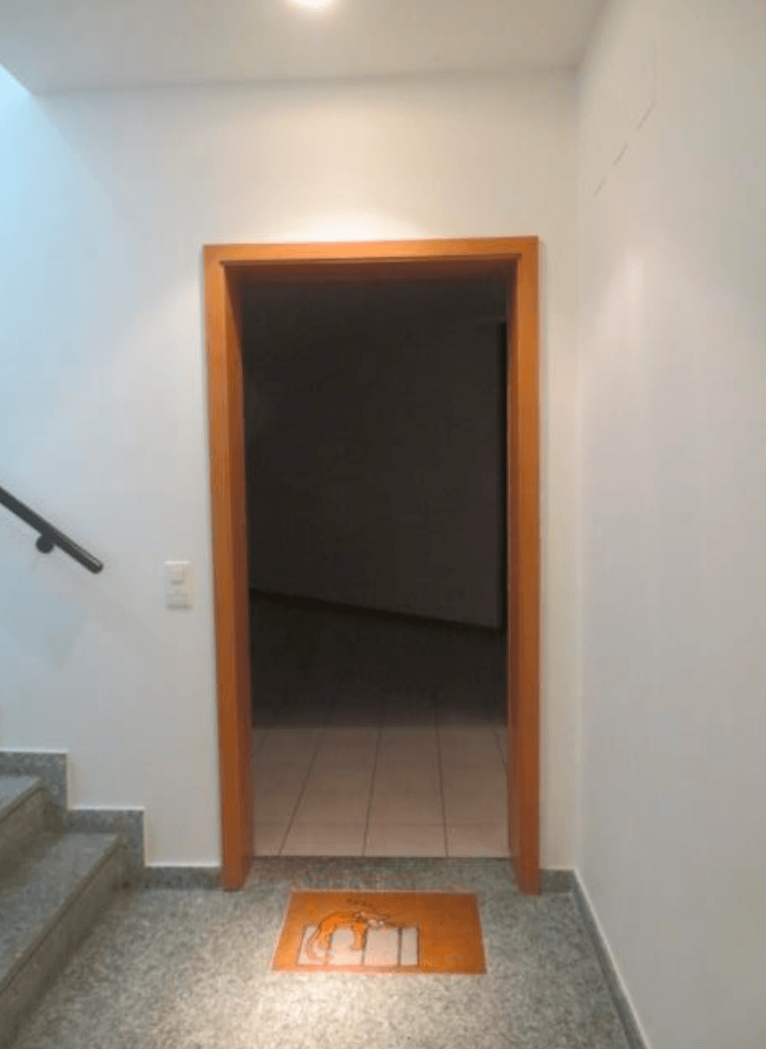 Property Inside Image perspectiv 1