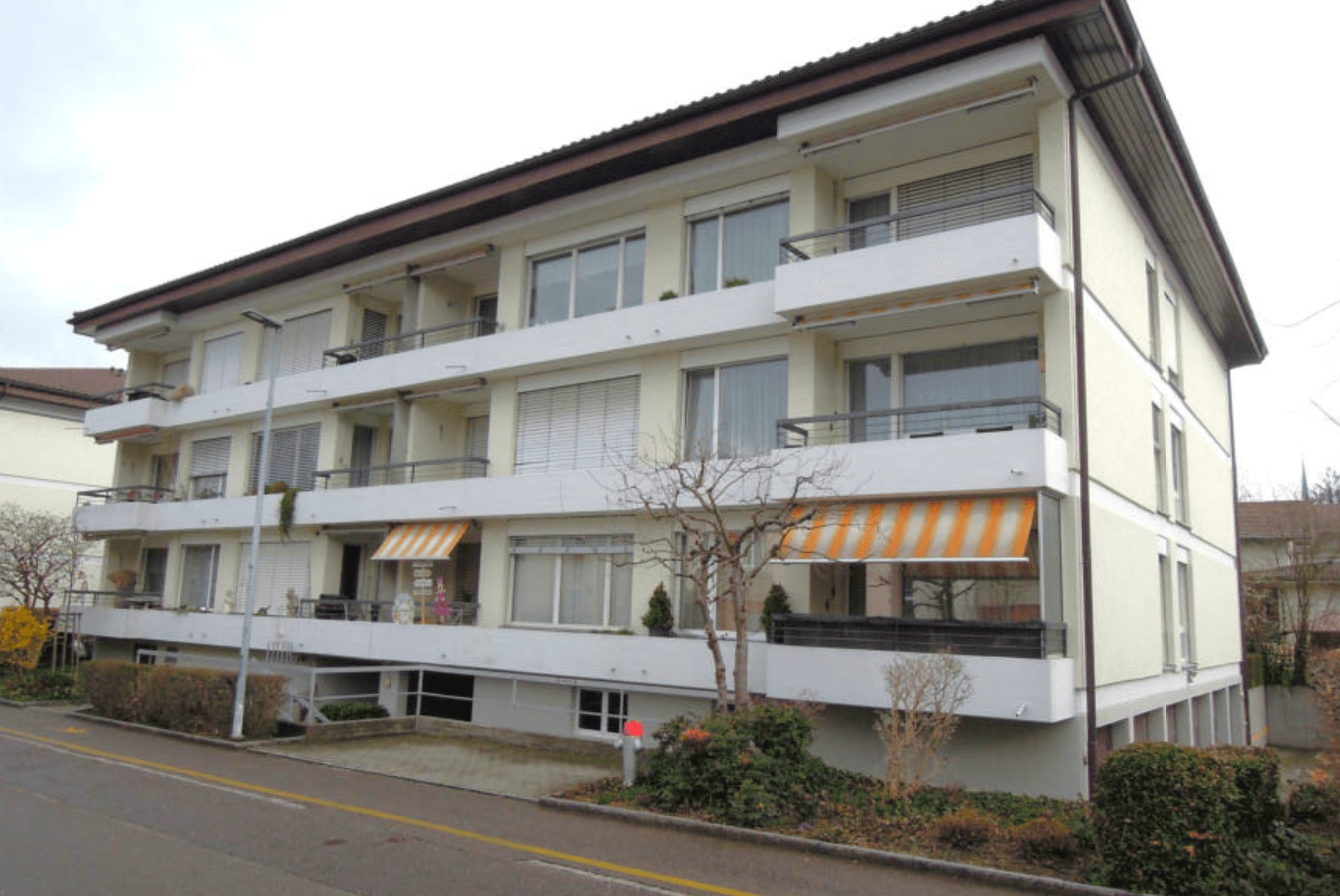 Property Inside Image perspectiv 2