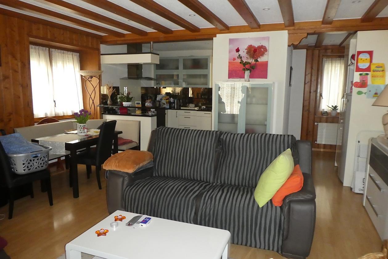 Property Inside Image perspectiv 1