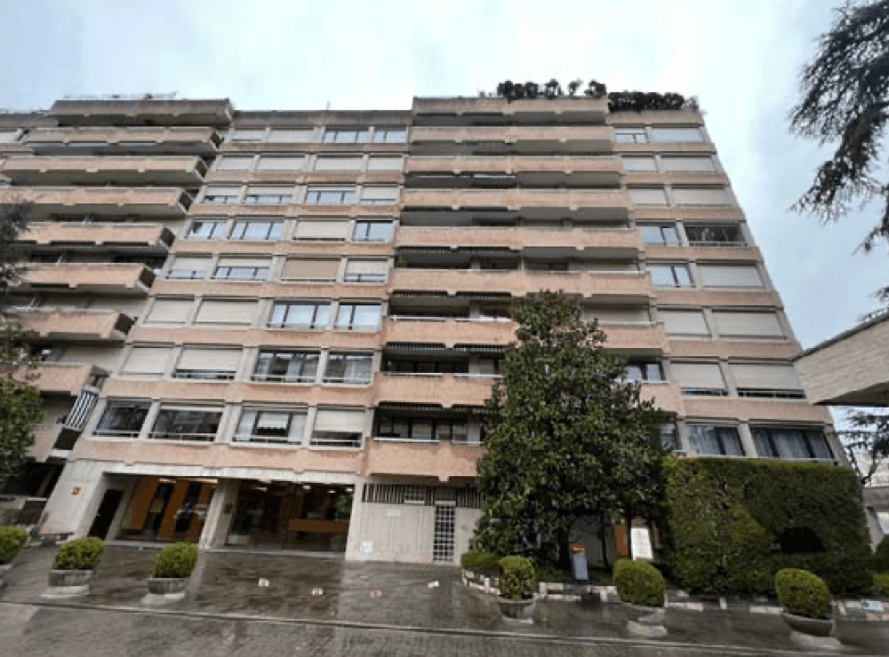 Property Inside Image perspectiv 2