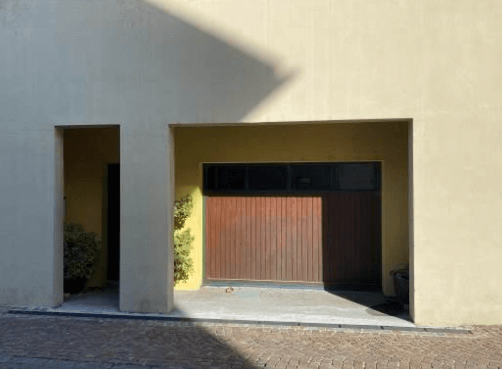 Property Inside Image perspectiv 3