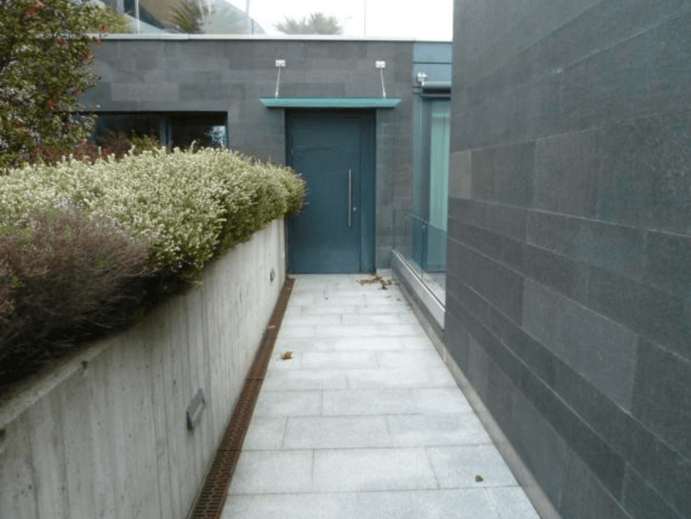 Property Inside Image perspectiv 1
