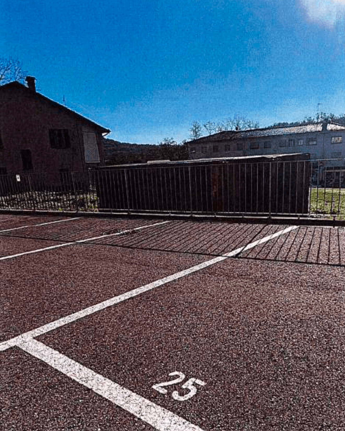 Property Inside Image perspectiv 4