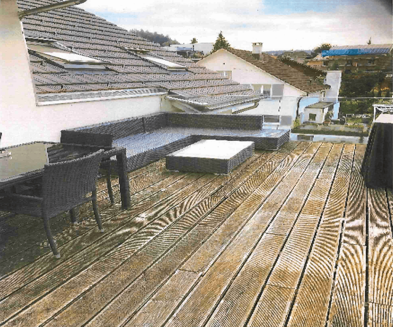 Property Inside Image perspectiv 1
