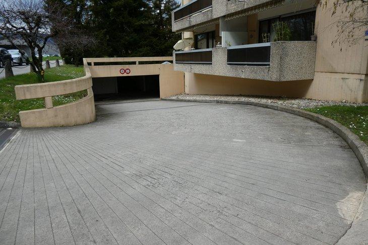 Property Inside Image perspectiv 1