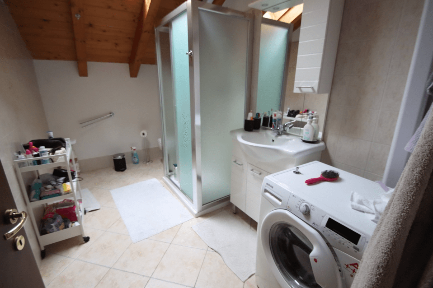 Property Inside Image perspectiv 3