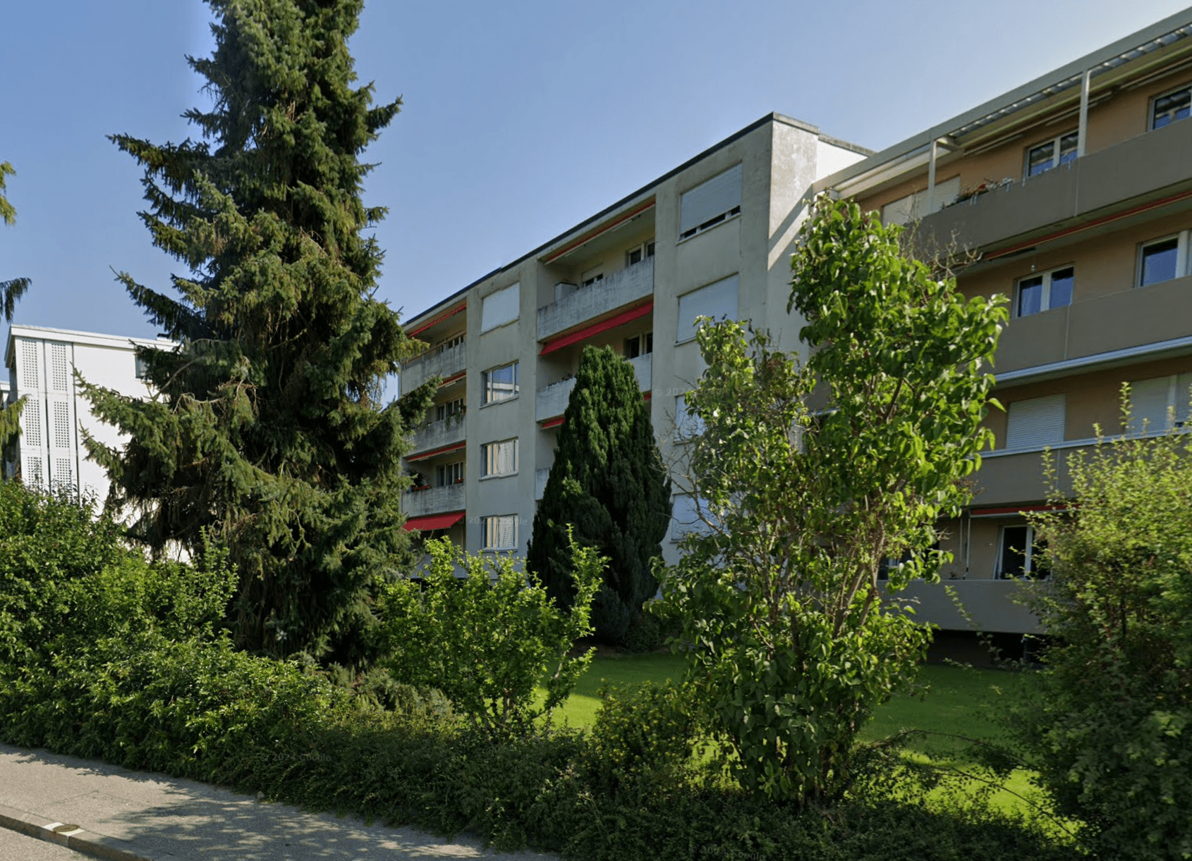 Property Inside Image perspectiv 1